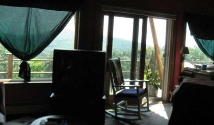 Cragsmoor Upper House Interior 2010 Cragsmoor Upper House Interior 2010