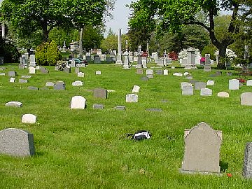 LauritzMonsengraveViewfrombehind.JPG