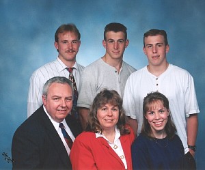 MurrellFamilyJune1996.jpg